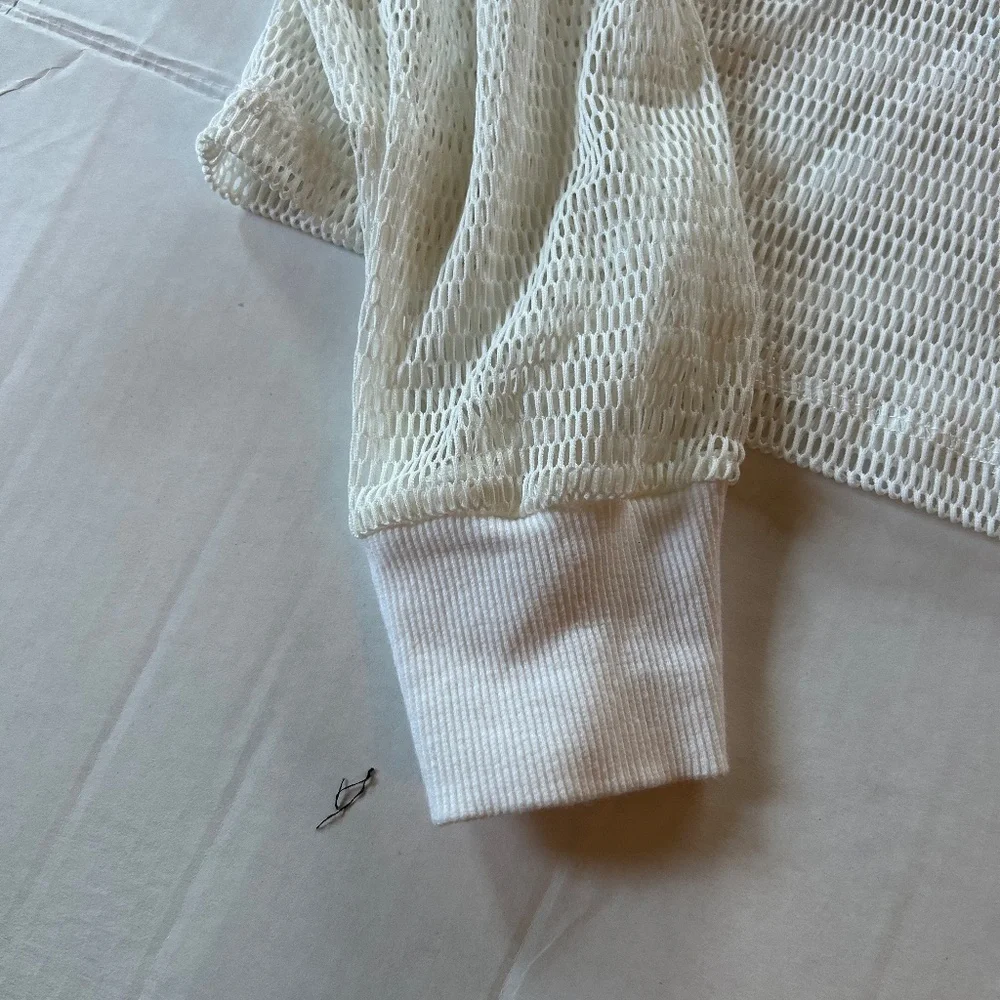 Wild Fable Women's off white,  Mesh hoodie crop top, Large - Picture 4 of 4